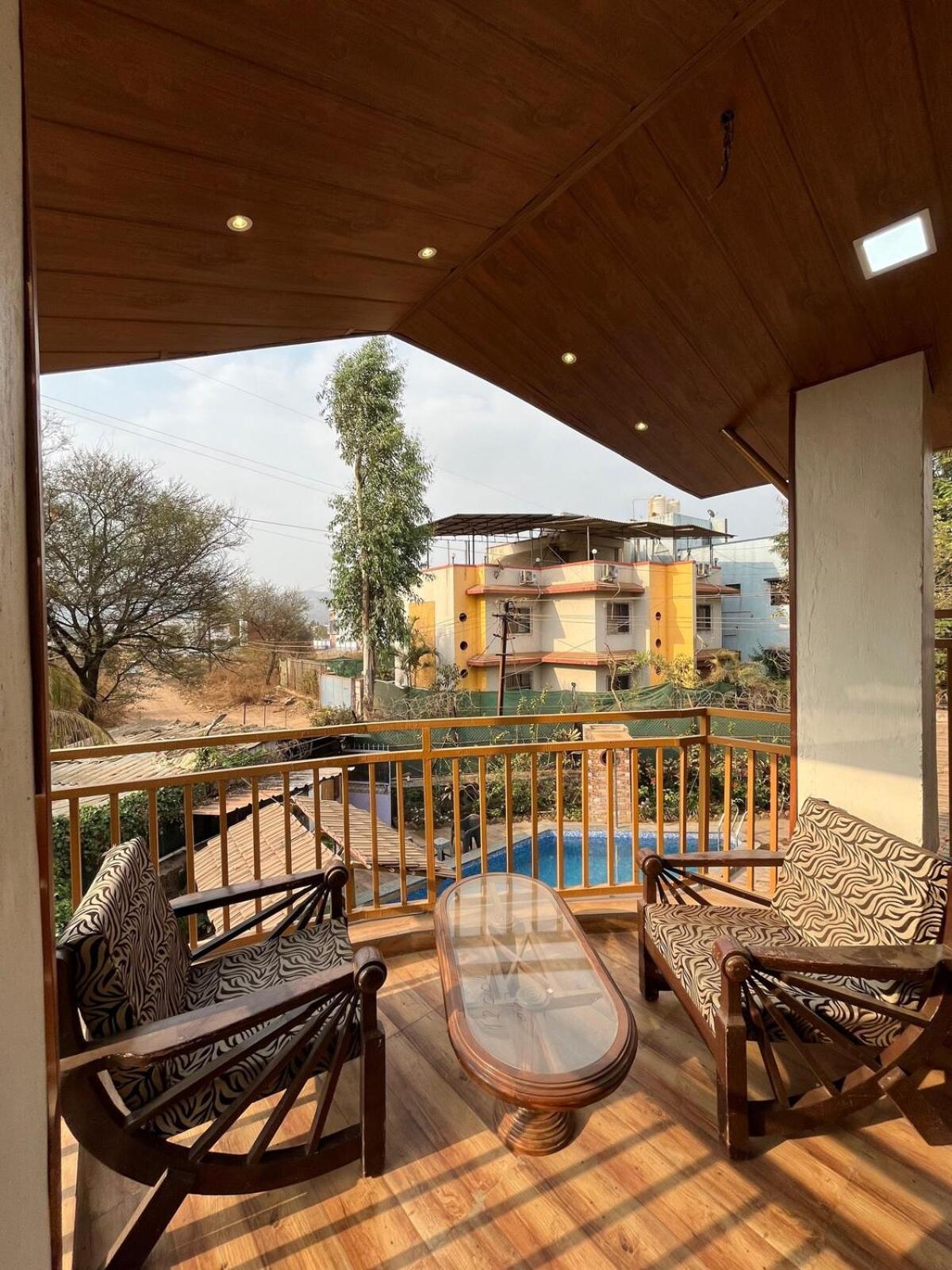 Govind Villa - 3Bhk Penthouse Suite With Pool Splash Lonavala Exterior photo